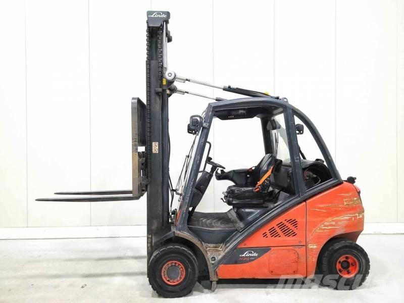 Linde H25T-02 LPG gaffeltrucks