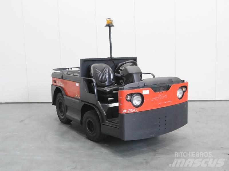 Linde P250 127 Bugsertruck