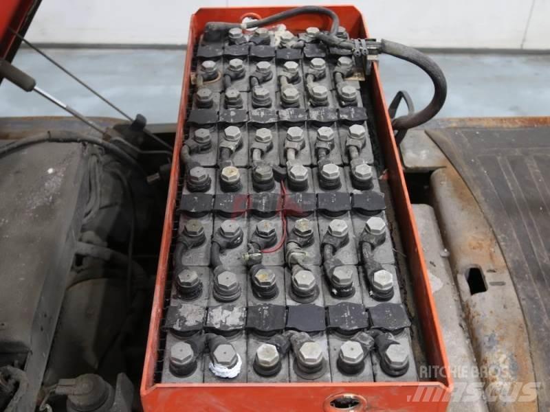 Linde P60Z 126-00 Bugsertruck