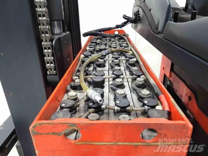 Linde R14 Reachtruck