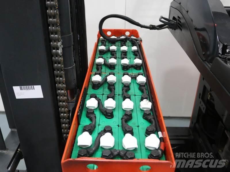 Linde R14S Reachtruck
