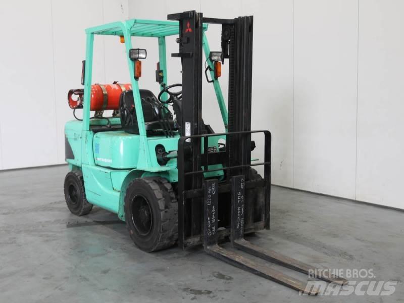 Mitsubishi FG35K LPG gaffeltrucks