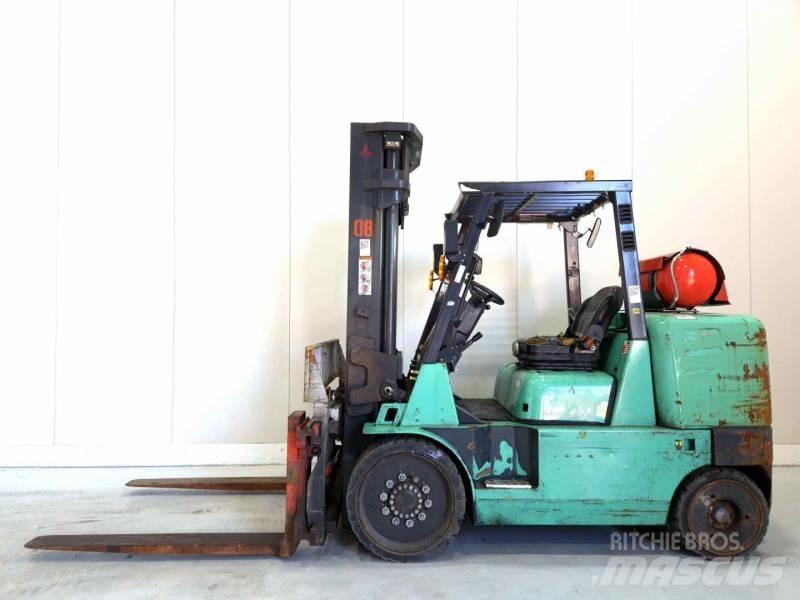 Mitsubishi FGC70K LPG gaffeltrucks
