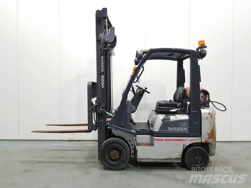 Nissan P1D1A18LQ LPG gaffeltrucks