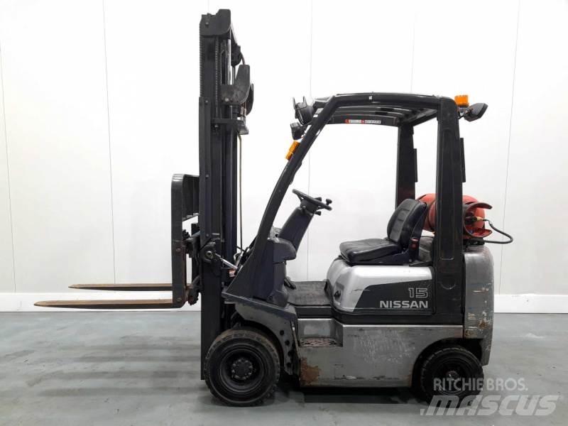 Nissan PD01A15PQ LPG gaffeltrucks