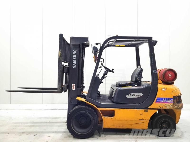 Samsung SF30L LPG gaffeltrucks