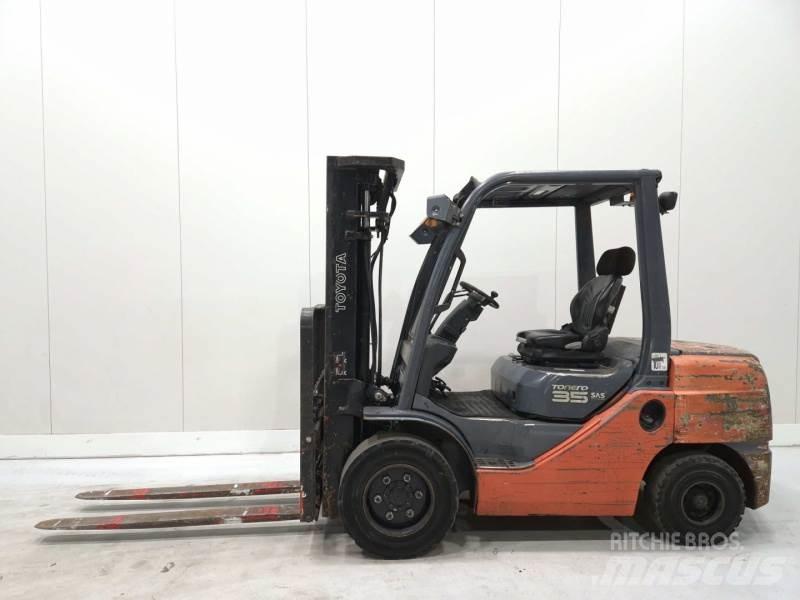 Toyota 52-8FDJF35 Diesel gaffeltrucks