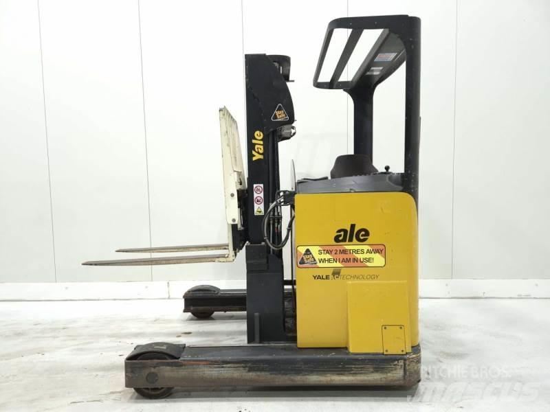 Yale MR14 Reachtruck
