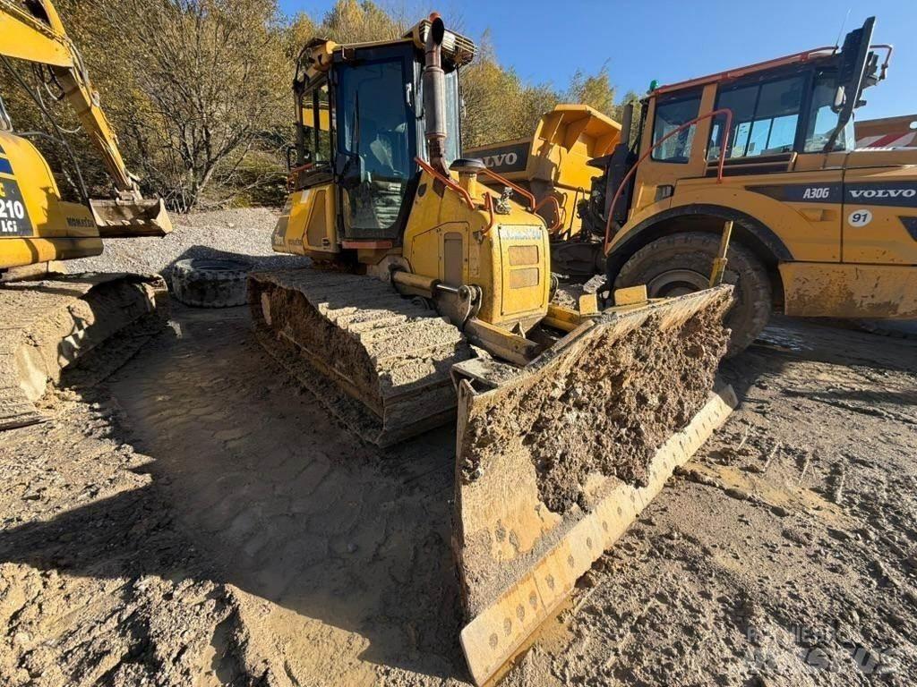 Komatsu D51PX Bulldozer på larvebånd