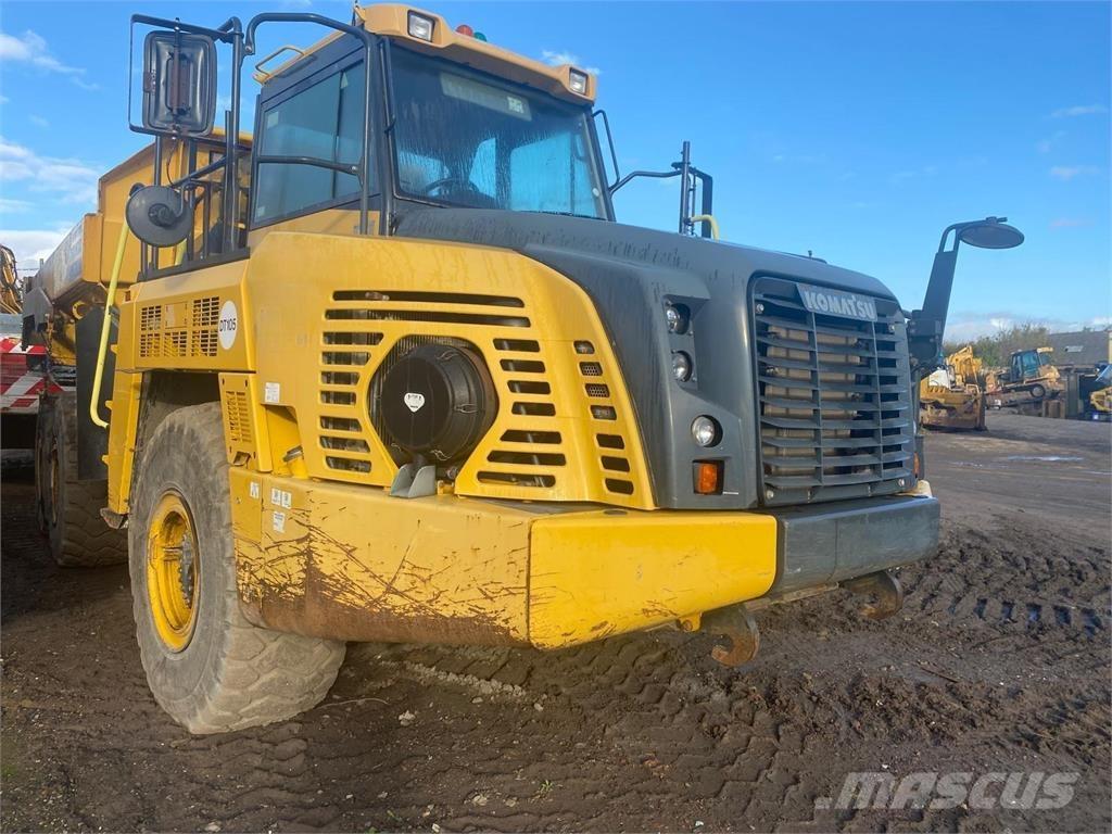 Komatsu HM300-5 Terrængående lastbiler