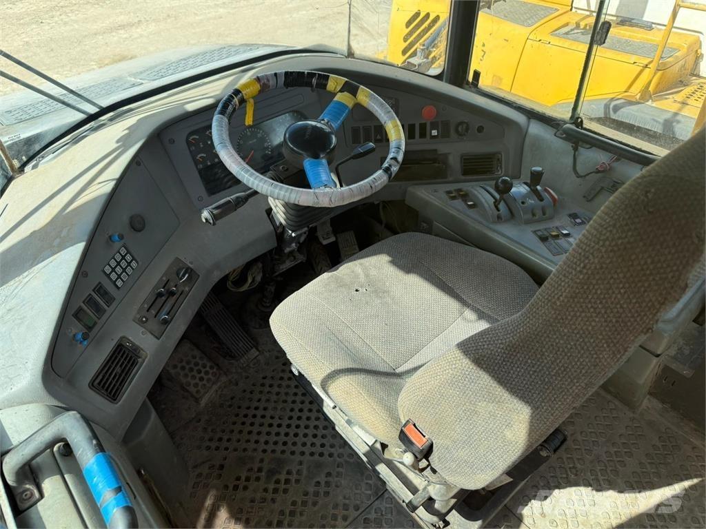 Volvo A40D Terrængående lastbiler