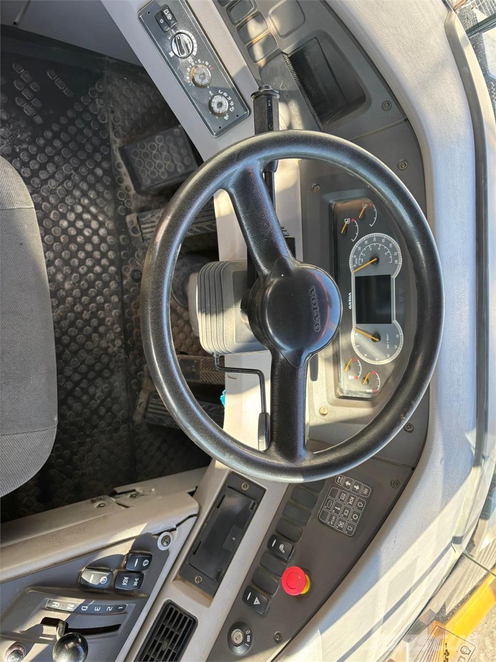 Volvo A45G Terrængående lastbiler