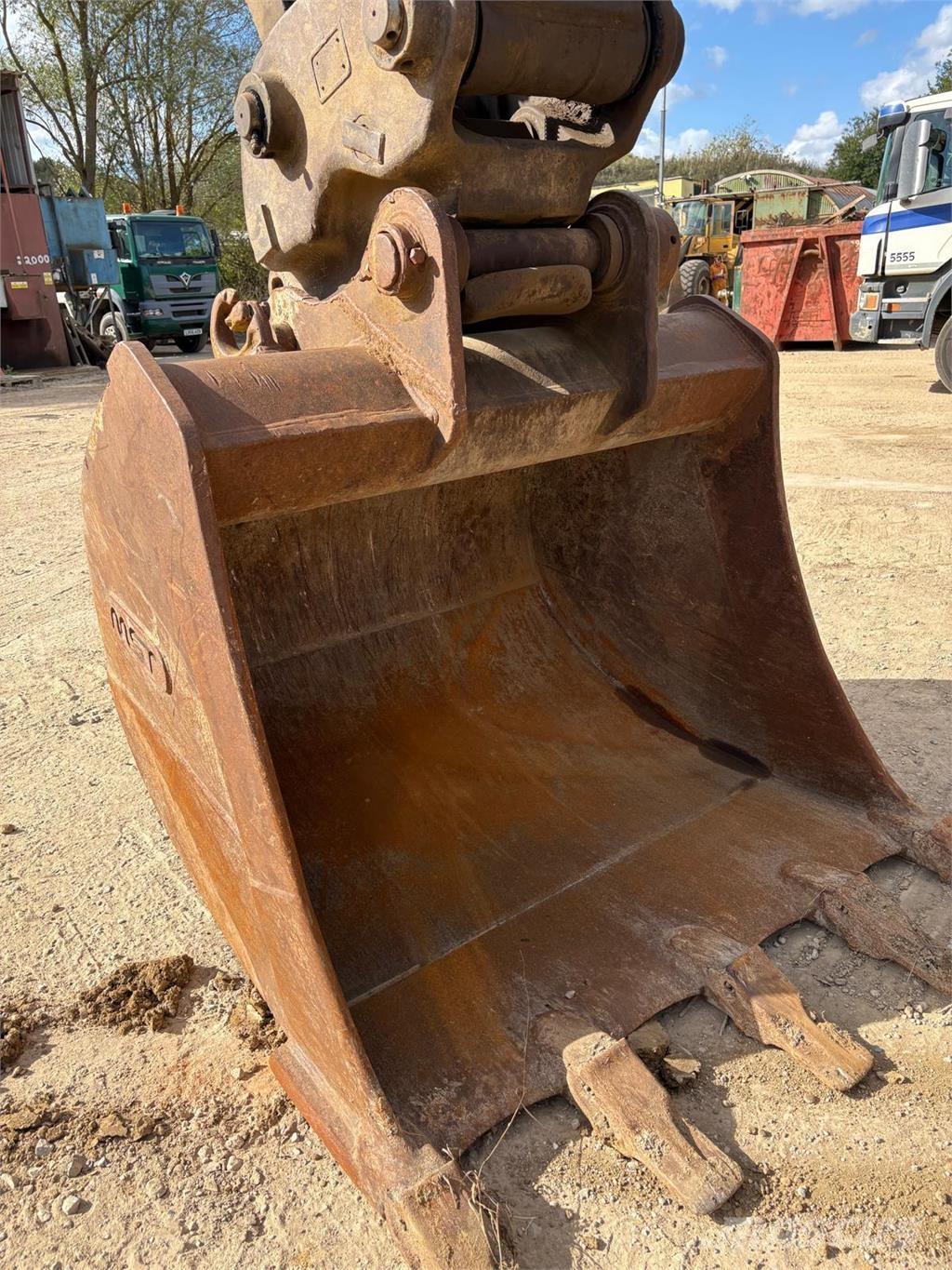 Volvo EC290BLC Gravemaskiner på larvebånd