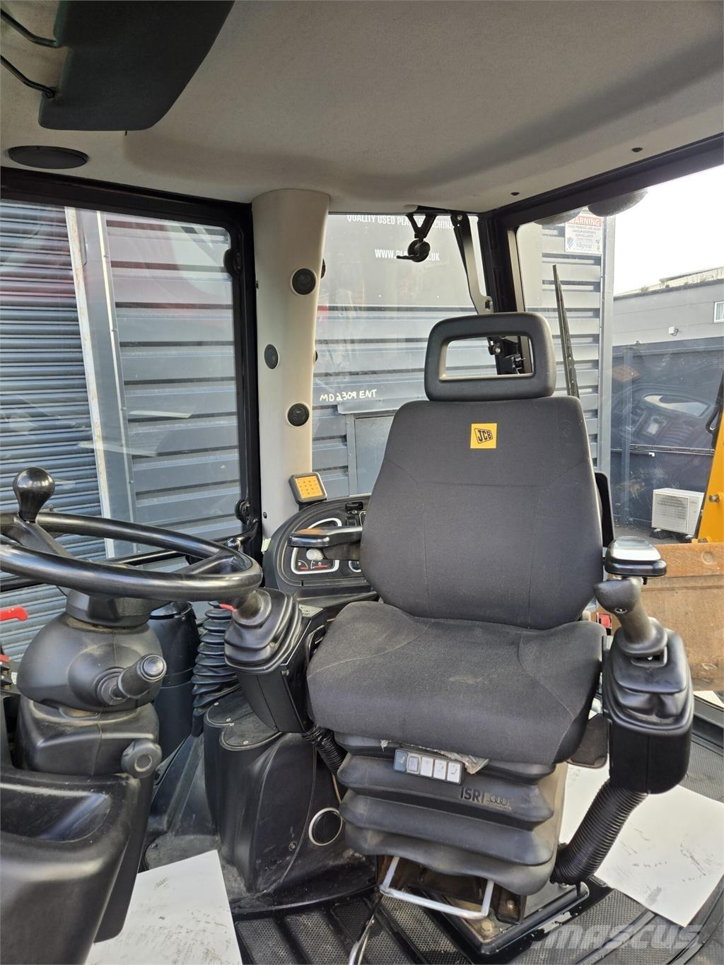JCB 3CX Rendegravere