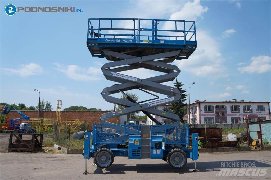 Genie 4390 RT Saxlifte