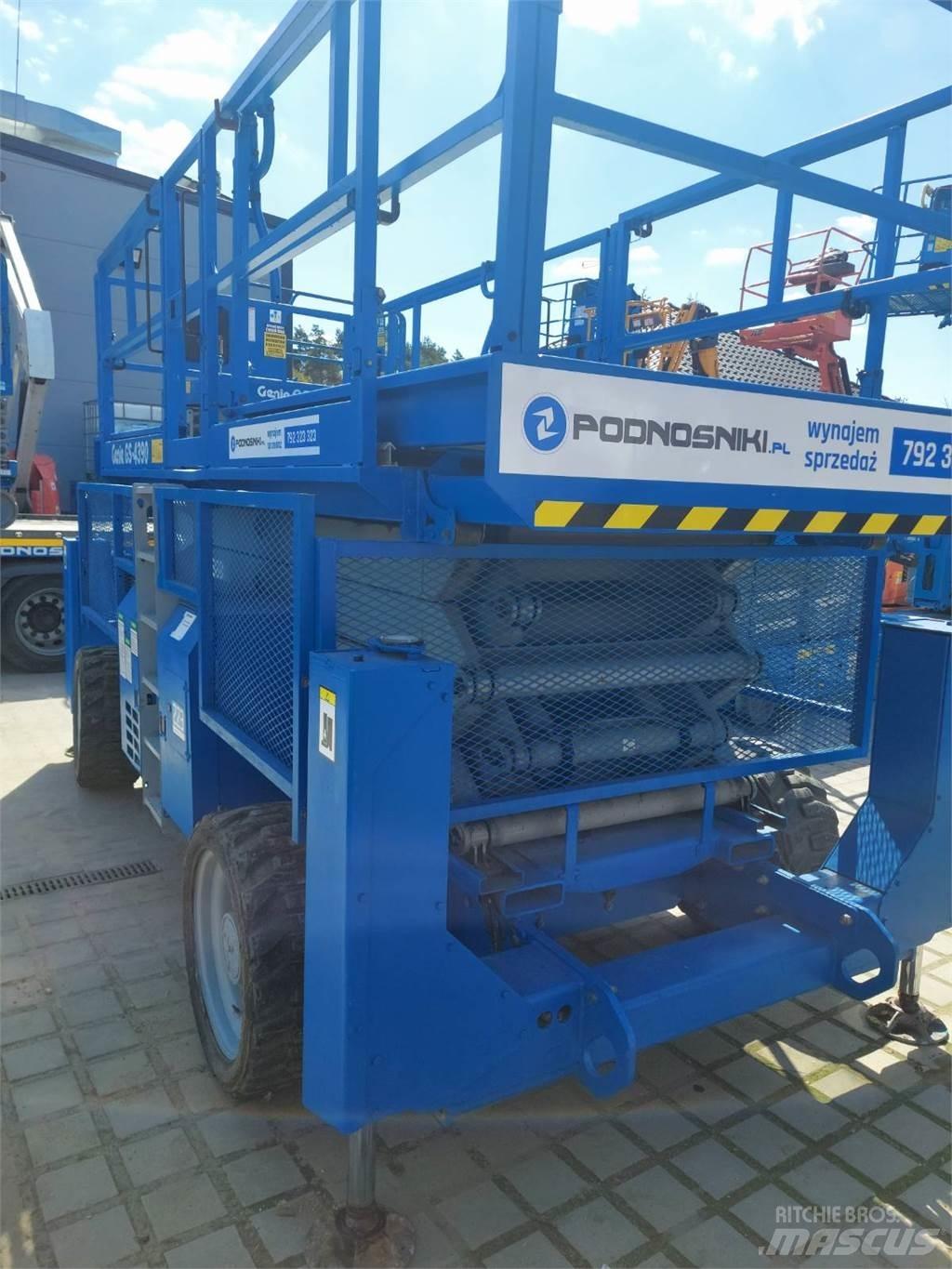Genie GS-4390 RT Saxlifte
