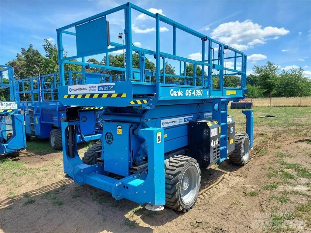 Genie GS-4390 RT Saxlifte