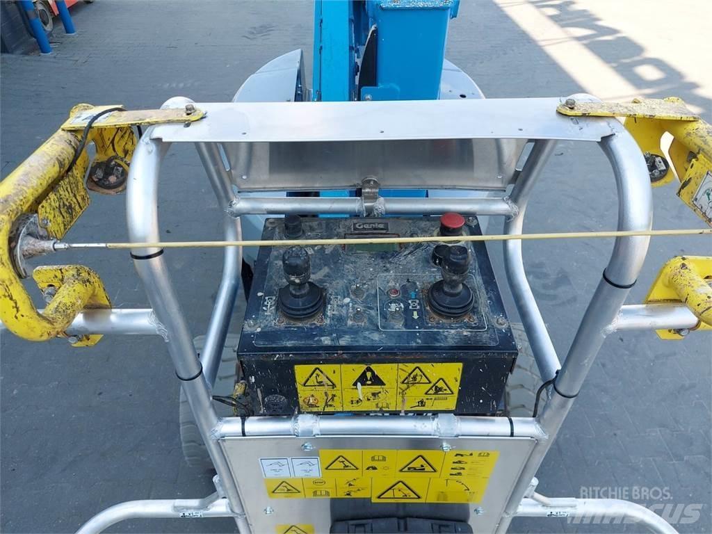 Genie Z-33/18 Bomlifte med knækarm