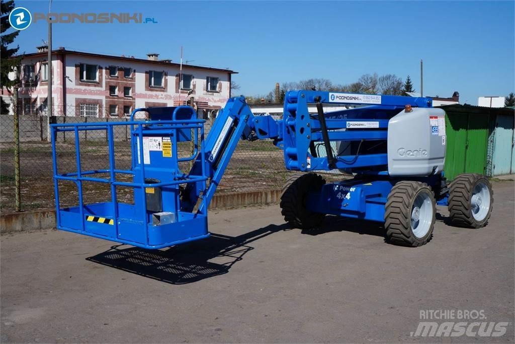 Genie Z45/25J Bomlifte med knækarm
