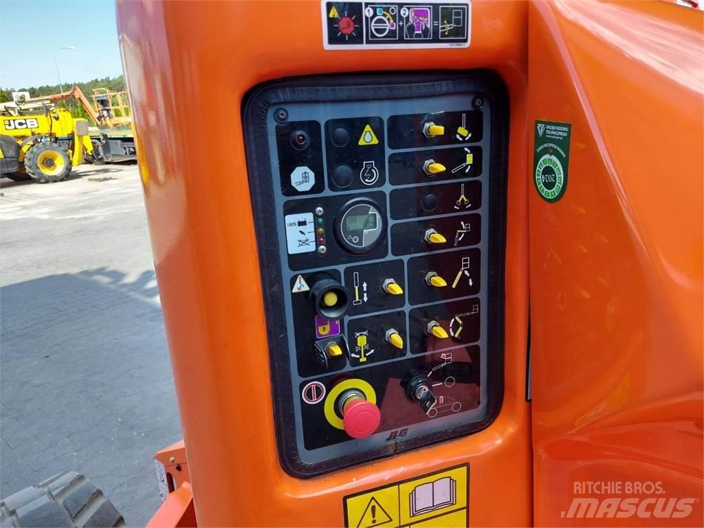 JLG E450AJ Bomlifte med knækarm