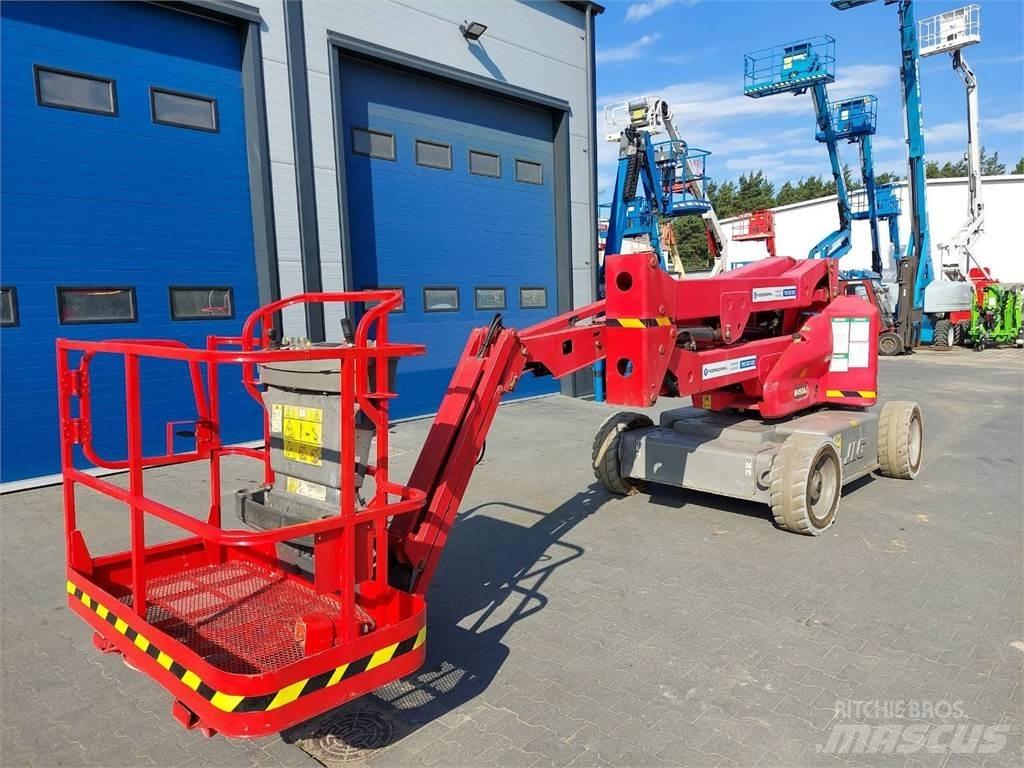 JLG M450AJ Bomlifte med knækarm