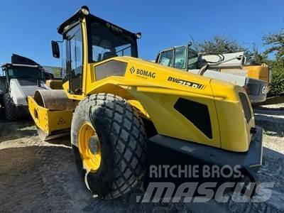 Bomag BW212D-5 Entreprenør - Andet