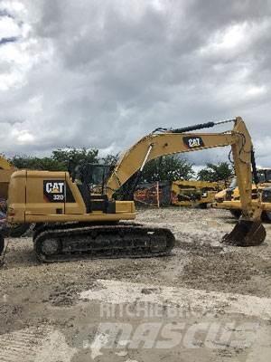 CAT 320 Gravemaskiner på larvebånd