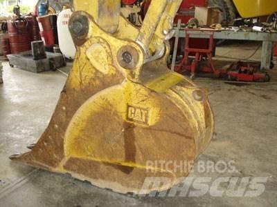CAT 320C, Bucket GP 24 Andet tilbehør