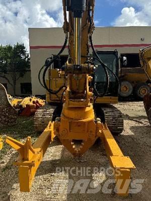 CAT 325FL CR Materialehåndteringsmaskiner