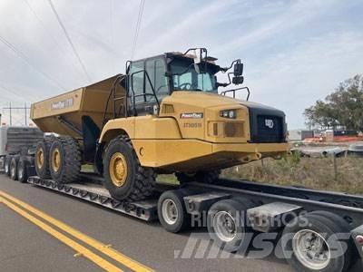 CAT 730-04 Terrængående lastbiler