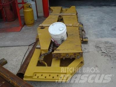 CAT 740 Tailgate Andet tilbehør