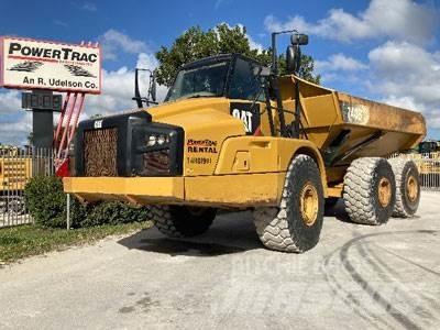 CAT 740B Terrængående lastbiler