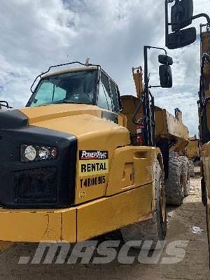 CAT 740B Terrængående lastbiler