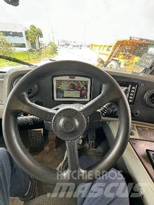 CAT 770G Knækstyrede dumpere