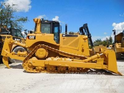 CAT D8T Bulldozer på larvebånd