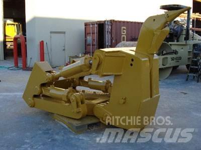 CAT D8T/R/N Ripper, S/S Andet tilbehør