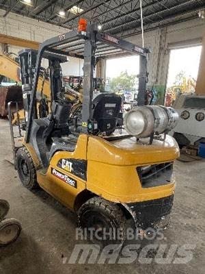 CAT P5000-LP Gaffeltrucks - andre