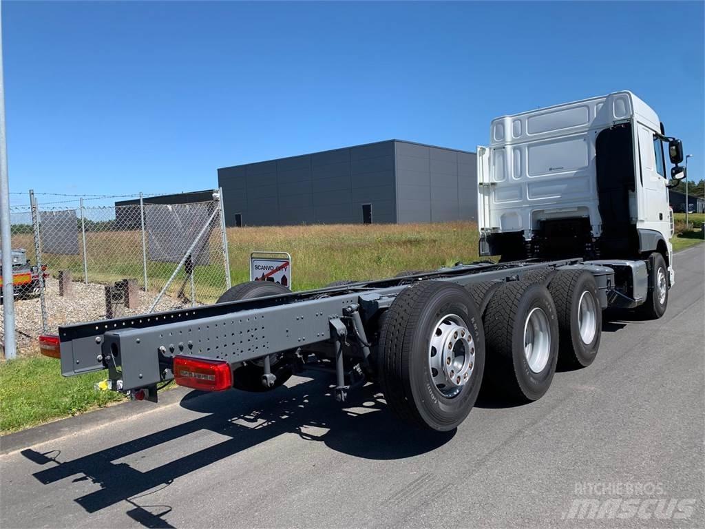 DAF XF 430 8x4*4 Chassis