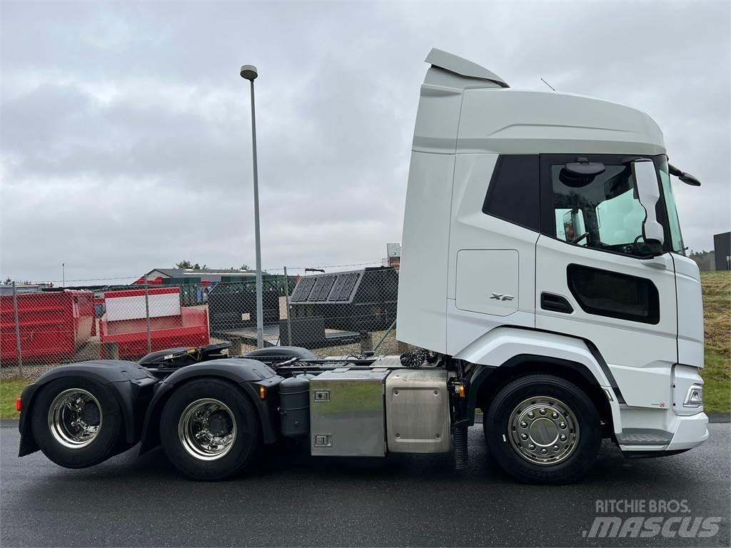 DAF XF530 FTS 6x2 Trækkere