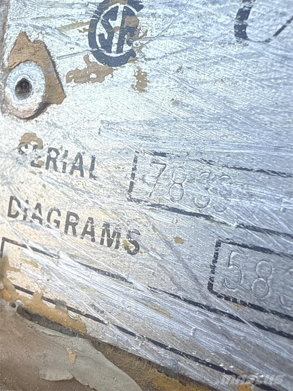 CAT D353E Entreprenør - Andet