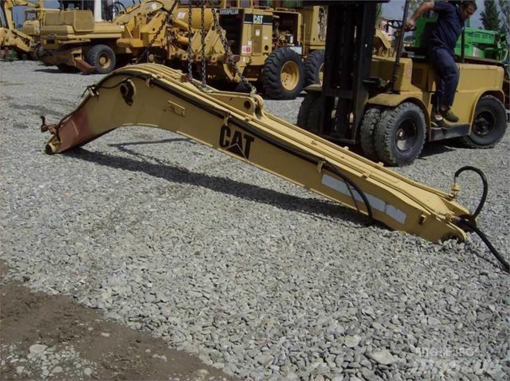 CAT 212 Chassis og suspension