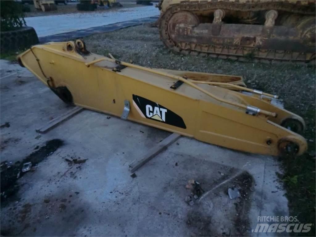 CAT 312D Chassis og suspension