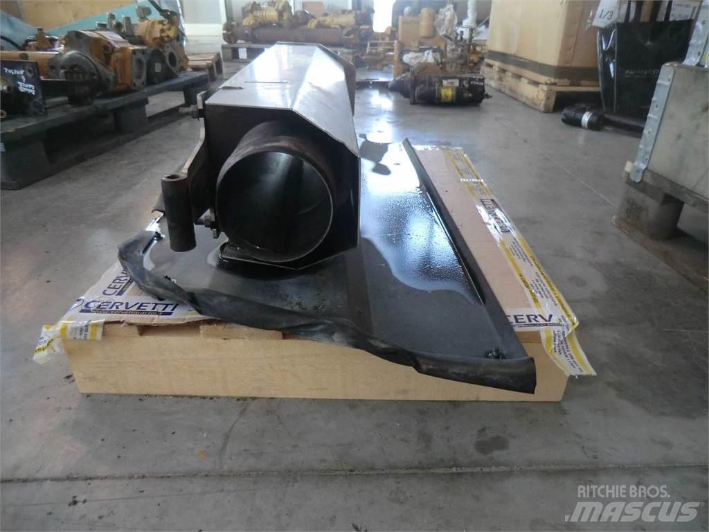 CAT 735 Chassis og suspension