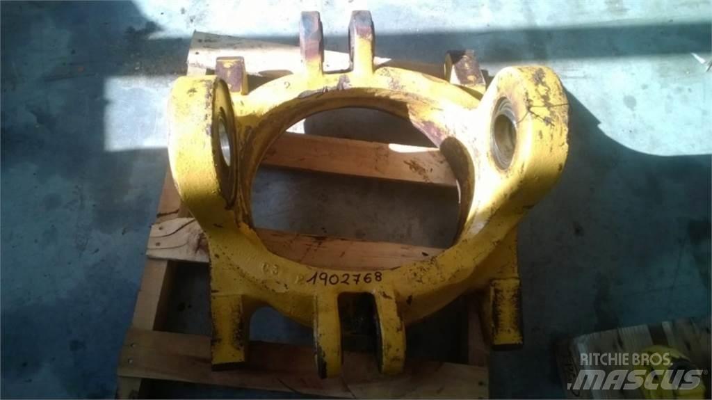 CAT 735 Chassis og suspension