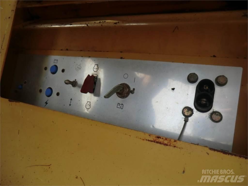 CAT 735 Chassis og suspension