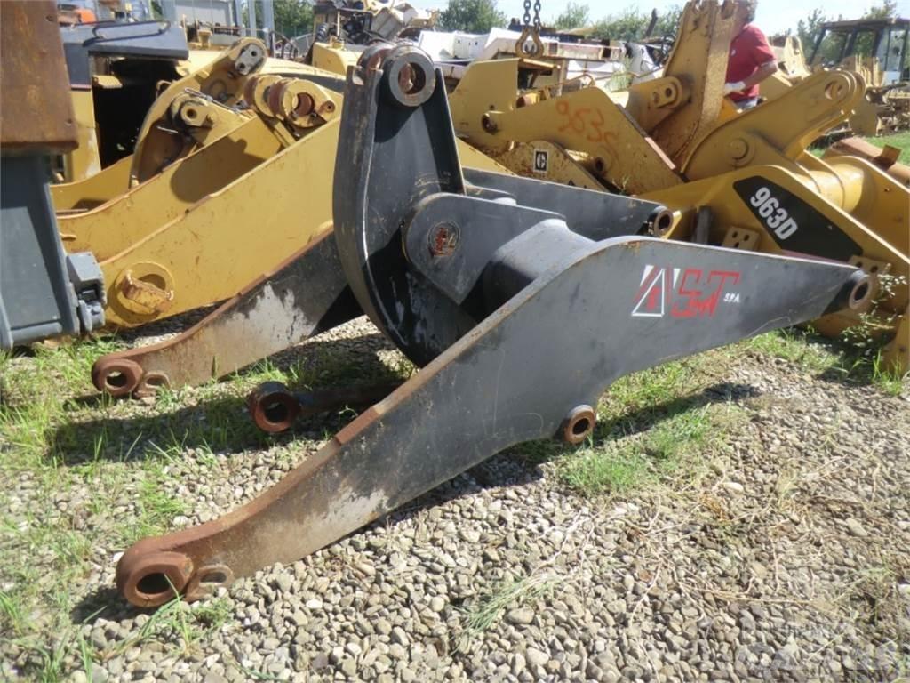 CAT 953C Chassis og suspension