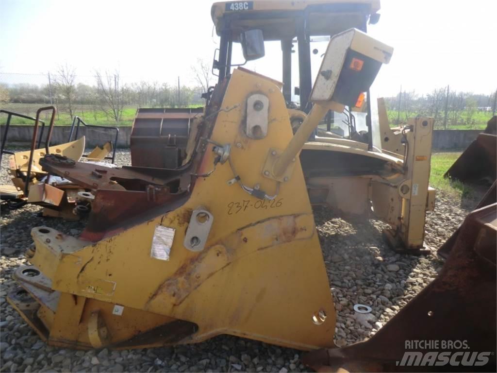 CAT 962H Chassis og suspension