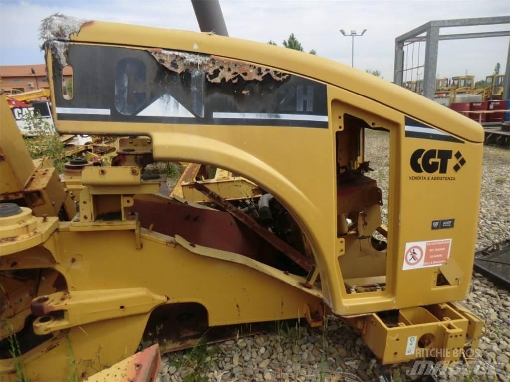 CAT 962H Chassis og suspension