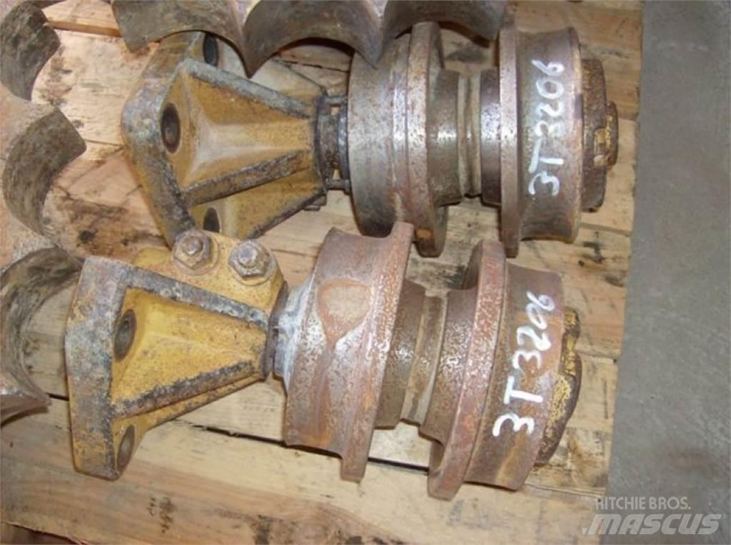 CAT 963 Bånd, kæder og understel