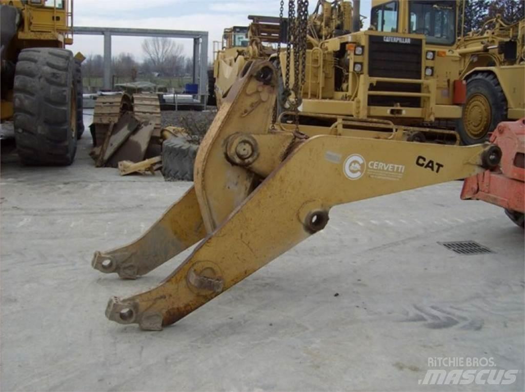 CAT 963 Chassis og suspension